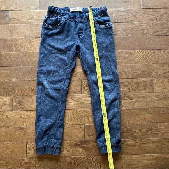✨50% OFF✨ Levi’s Joggers - Kids - Picture 11 of 12
